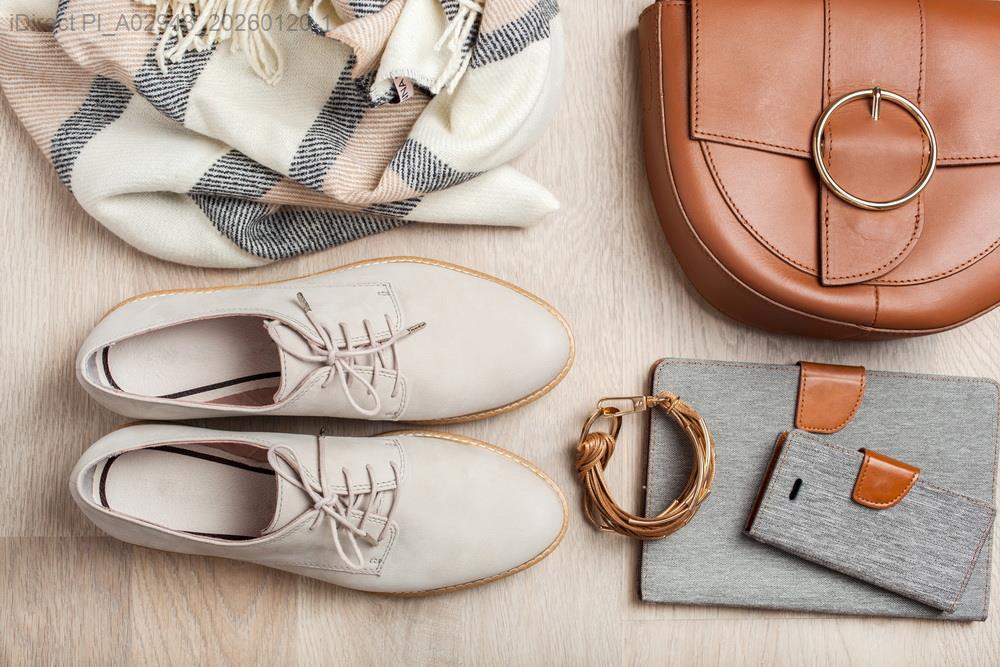 你可能不知道：這樣穿，讓小個子在四季都顯高挑